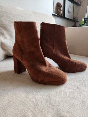 L’Intervalle Mocha Brown Suede Block Heel Ankle Boots - US 10